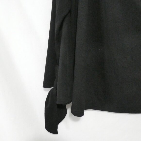 SHEIN - Curve | 1XL | Chic Black Top With Tie Sleeves - Picture 14 of 16